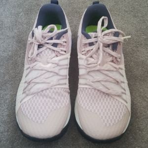 Nike Air Zoom Wildhorse 4